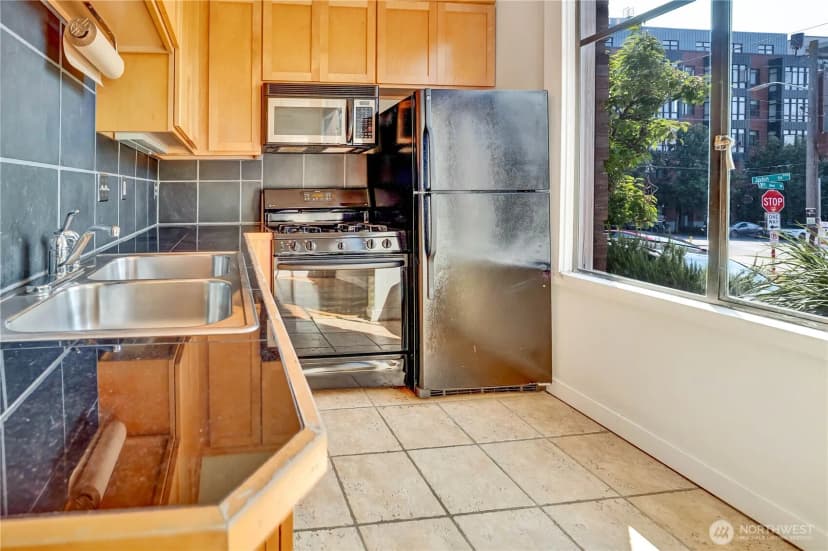 Property photo for 22 John Street #5, Seattle photo 7