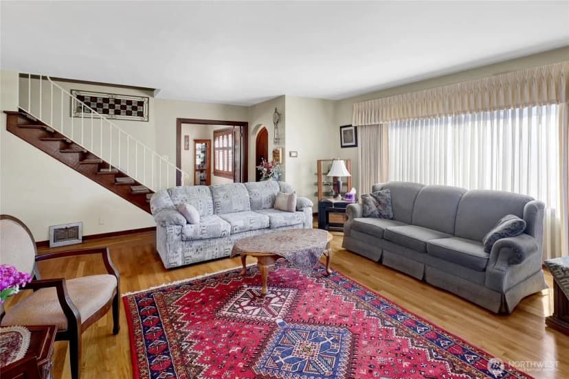 Property photo for 2900 Cornwall Avenue, Bellingham photo 7
