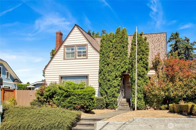 Property photo for 2900 Cornwall Avenue, Bellingham