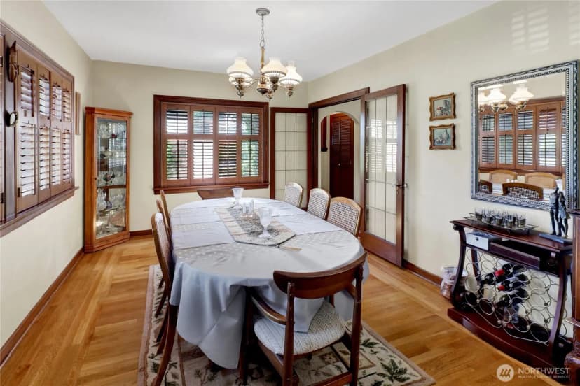 Property photo for 2900 Cornwall Avenue, Bellingham photo 10