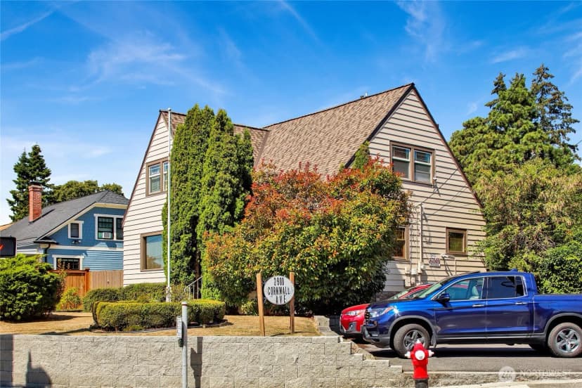 Property photo for 2900 Cornwall Avenue, Bellingham photo 29