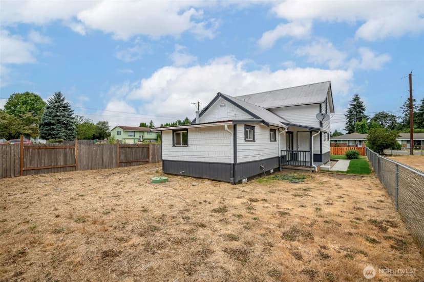Property photo for 1806 2nd Street Se, Auburn photo 35