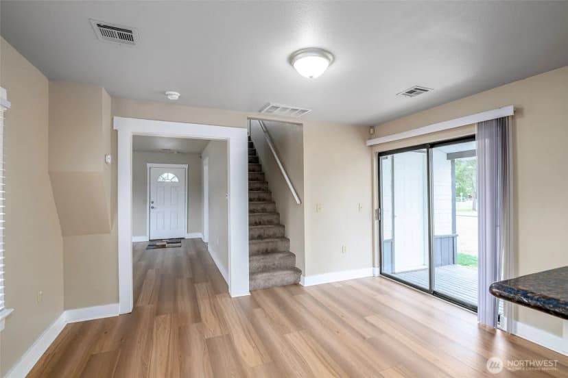 Property photo for 1806 2nd Street Se, Auburn photo 10