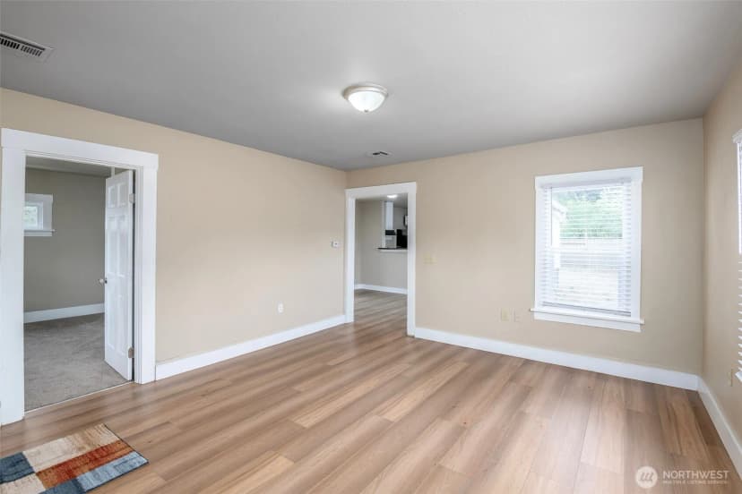 Property photo for 1806 2nd Street Se, Auburn photo 5