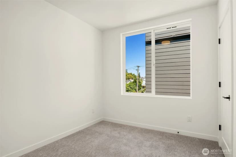 Property photo for 721 15th Avenue #b, Seattle photo 14