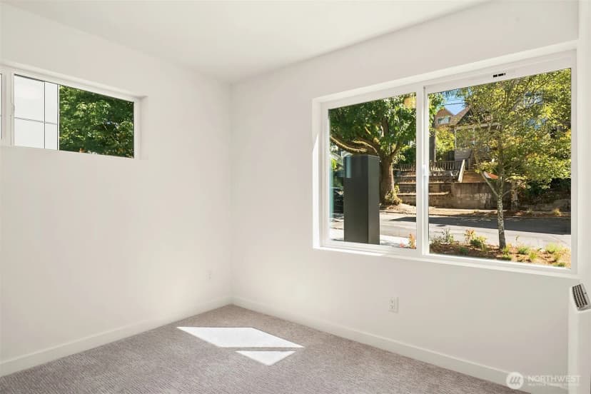 Property photo for 721 15th Avenue #b, Seattle photo 17