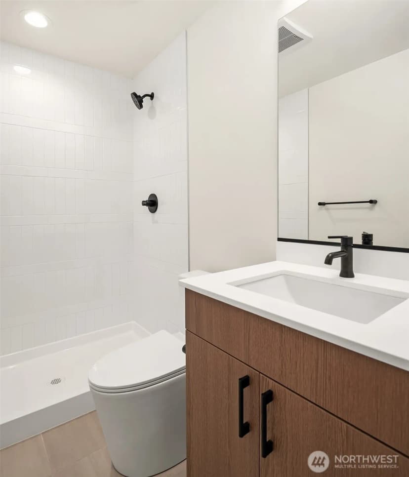 Property photo for 721 15th Avenue #b, Seattle photo 15