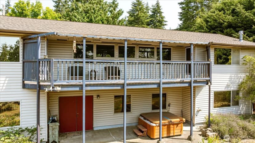 Property photo for 581 Olympic View Drive, Coupeville photo 29