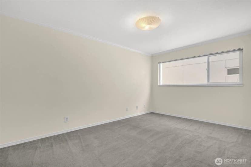 Property photo for 2501 Canterbury Lane E #320, Seattle photo 21