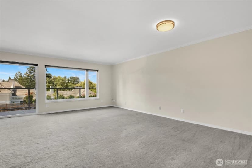 Property photo for 2501 Canterbury Lane E #320, Seattle photo 9