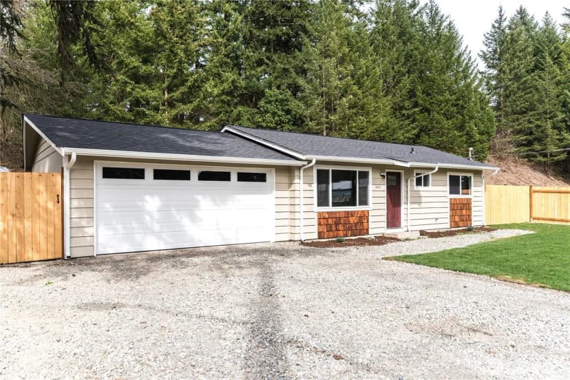 Property photo for 6411 150th Street Sw, Lakewood photo 13