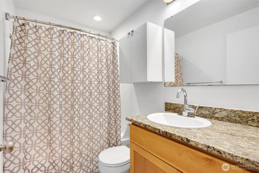 Property photo for 7600 Greenwood Avenue N #209, Seattle photo 16