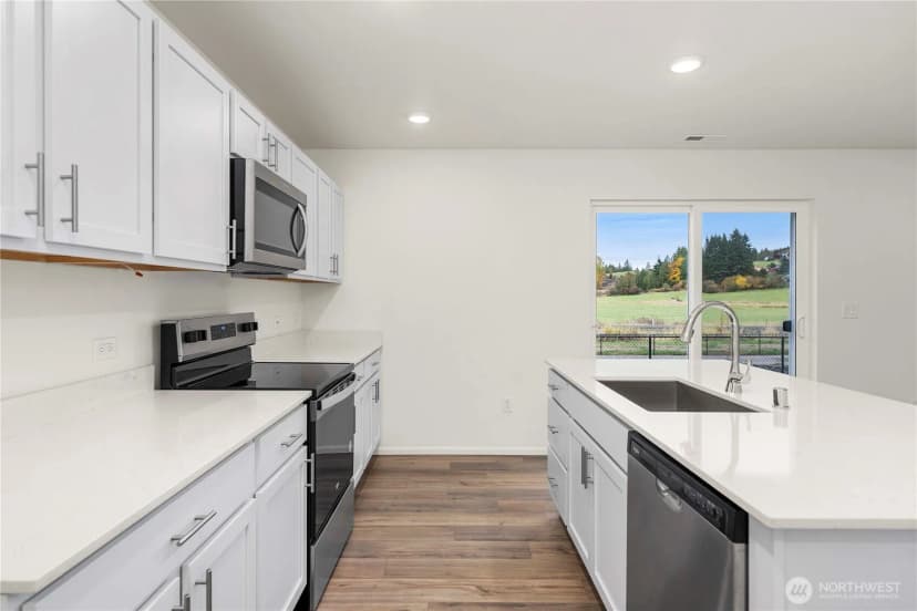 Property photo for 9902 Ferns Loop Se, Yelm photo 9