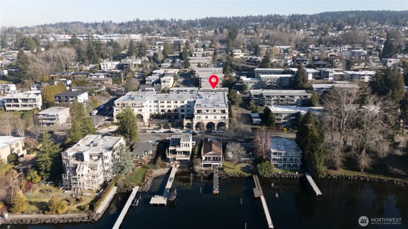 Property photo for 10112 Ne 68th Street Ne #4, Kirkland photo 38
