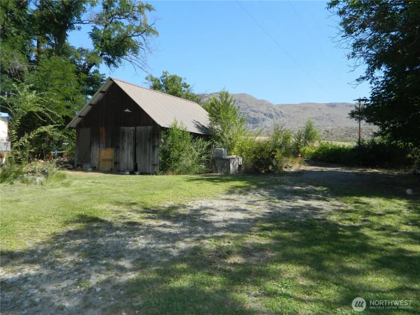 Property photo for 31676 G Highway 97, Tonasket photo 4