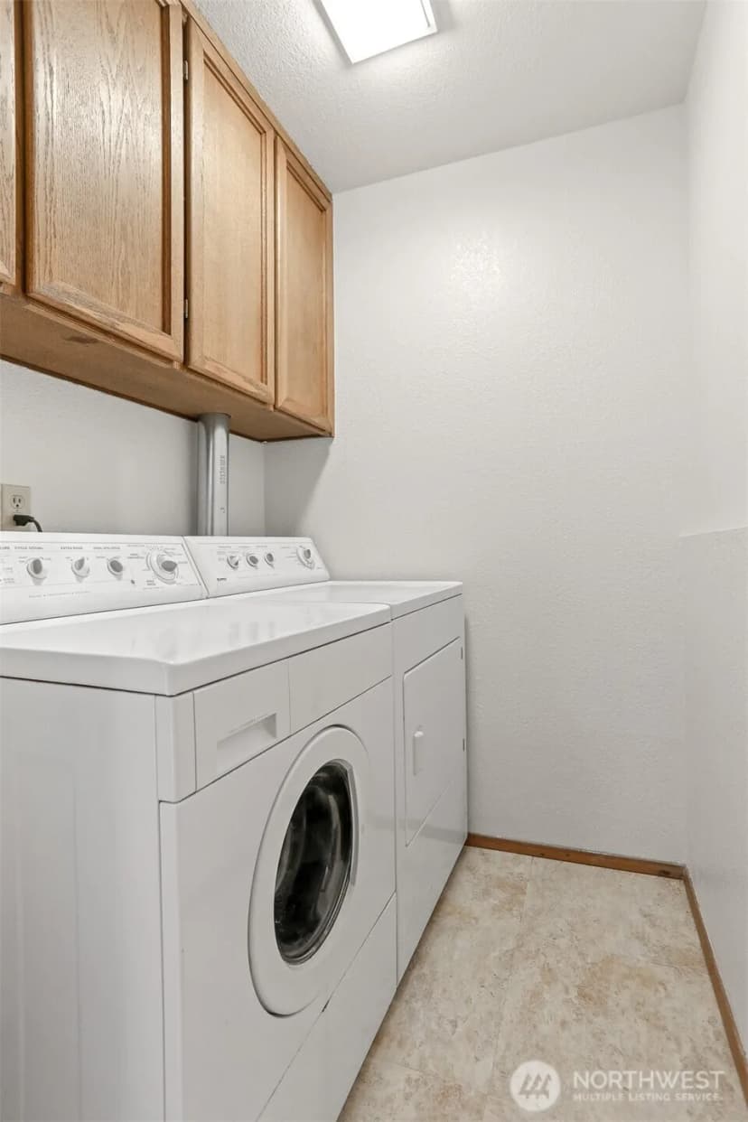 Property photo for 14855 Se 10th Place, Bellevue photo 26