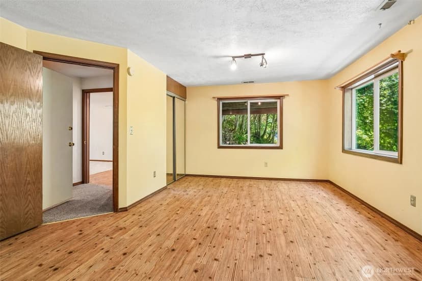 Property photo for 28400 16th Avenue S, Federal Way photo 19
