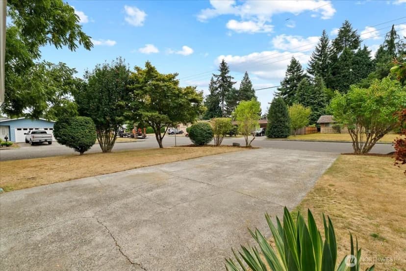 Property photo for 708 Tartan Drive Sw, Tumwater photo 2