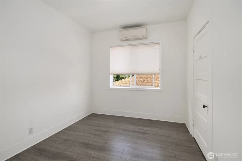 Property photo for 3943 S Orcas Street, Seattle photo 16