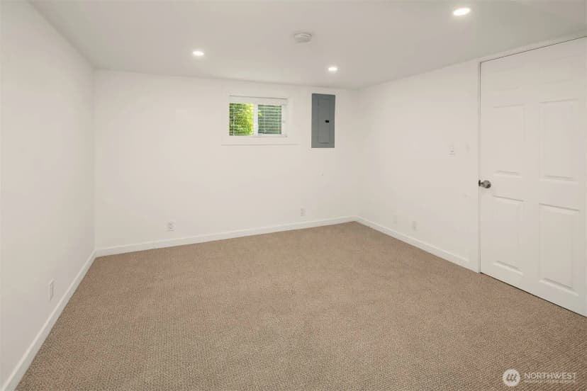 Property photo for 3943 S Orcas Street, Seattle photo 23