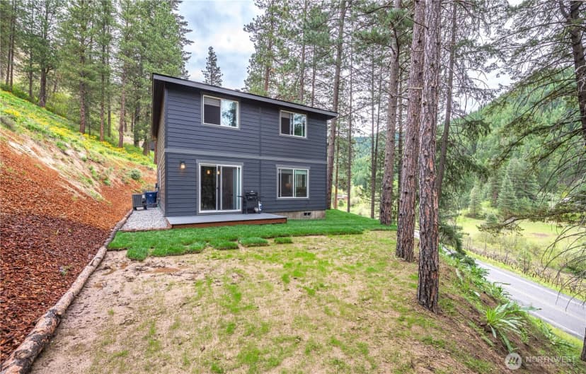 Property photo for 10010 Eagle Creek Road, Leavenworth photo 31
