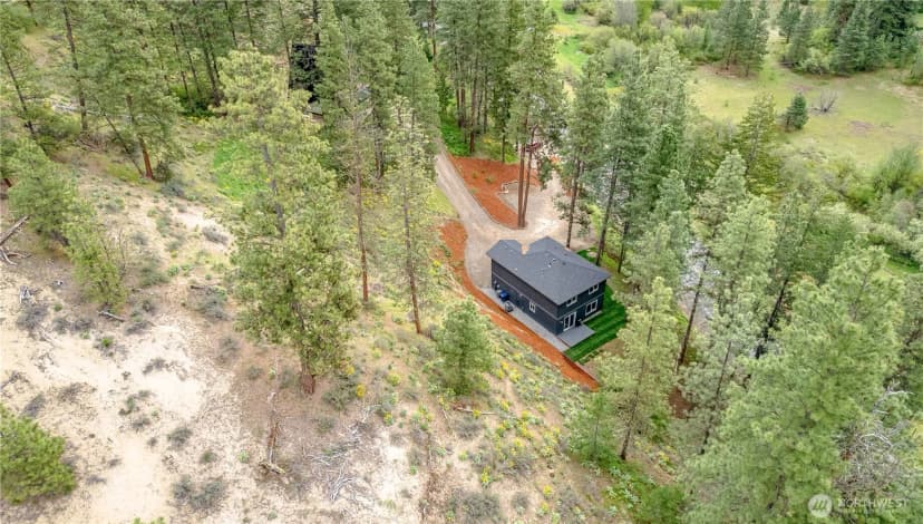 Property photo for 10010 Eagle Creek Road, Leavenworth photo 34