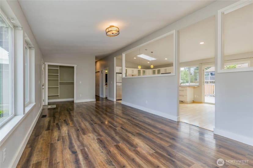 Property photo for 31824 109th Avenue Se, Auburn photo 8