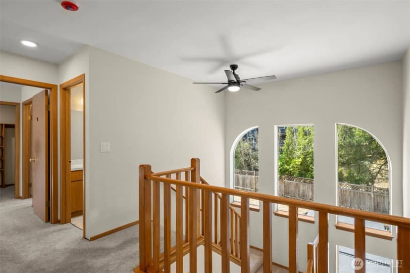 Property photo for 13618 55th Drive Se, Everett photo 30