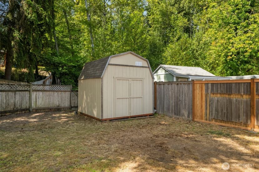 Property photo for 13618 55th Drive Se, Everett photo 38