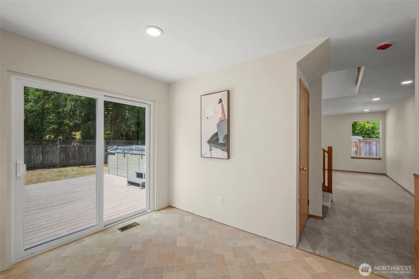 Property photo for 13618 55th Drive Se, Everett photo 17