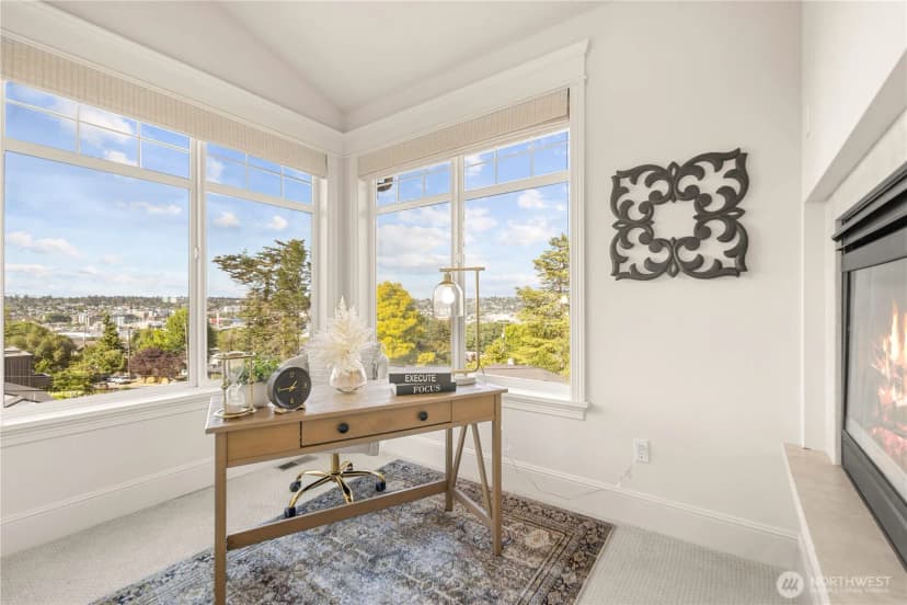Property photo for 4047 Willams Avenue W, Seattle photo 27
