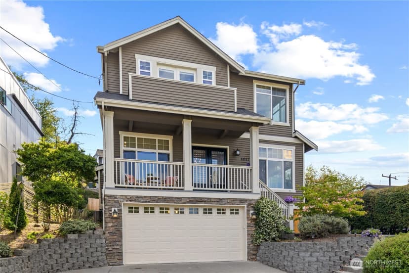 Property photo for 4047 Willams Avenue W, Seattle photo 9