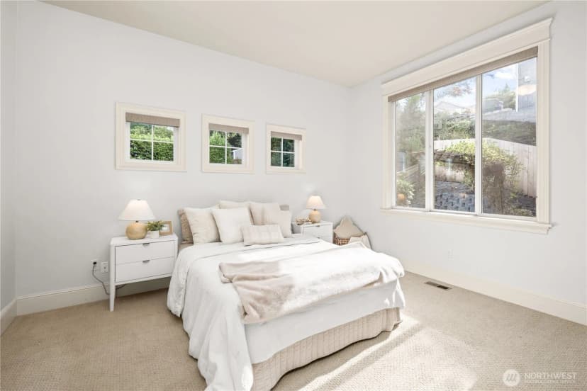 Property photo for 4047 Willams Avenue W, Seattle photo 20
