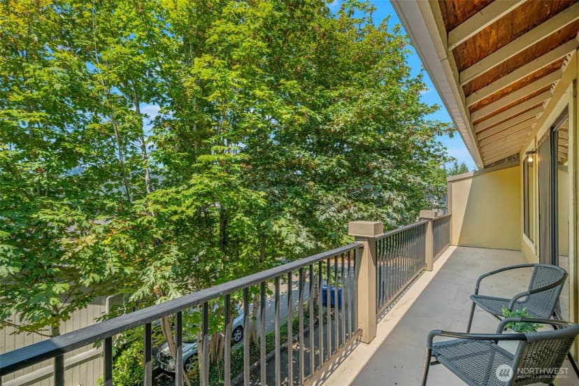 Property photo for 11701 100th Avenue Ne #5, Kirkland photo 27