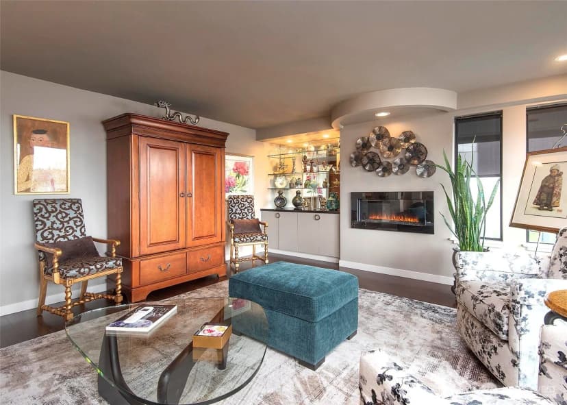 Property photo for 2040 Waverly Place N #301, Seattle photo 14