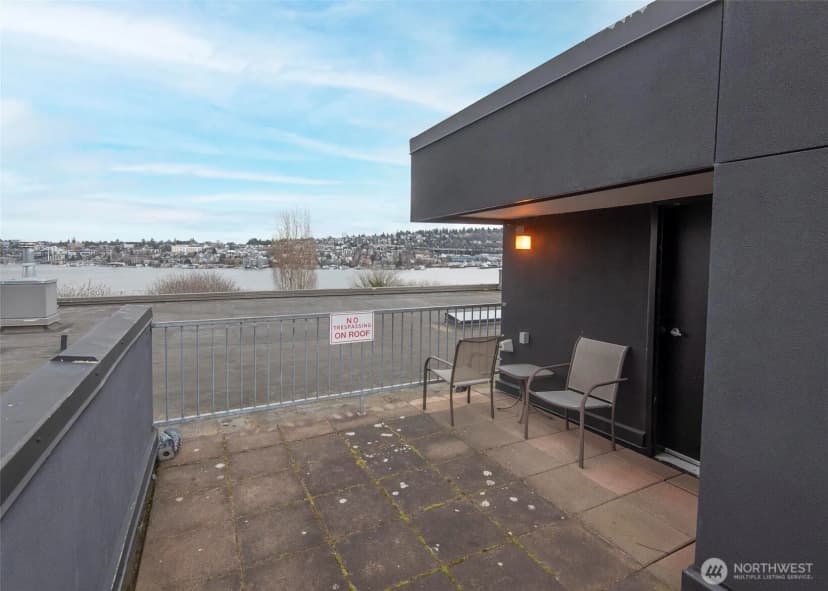 Property photo for 2040 Waverly Place N #301, Seattle photo 30