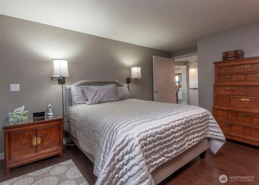 Property photo for 2040 Waverly Place N #301, Seattle photo 18