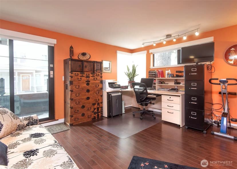Property photo for 2040 Waverly Place N #301, Seattle photo 24