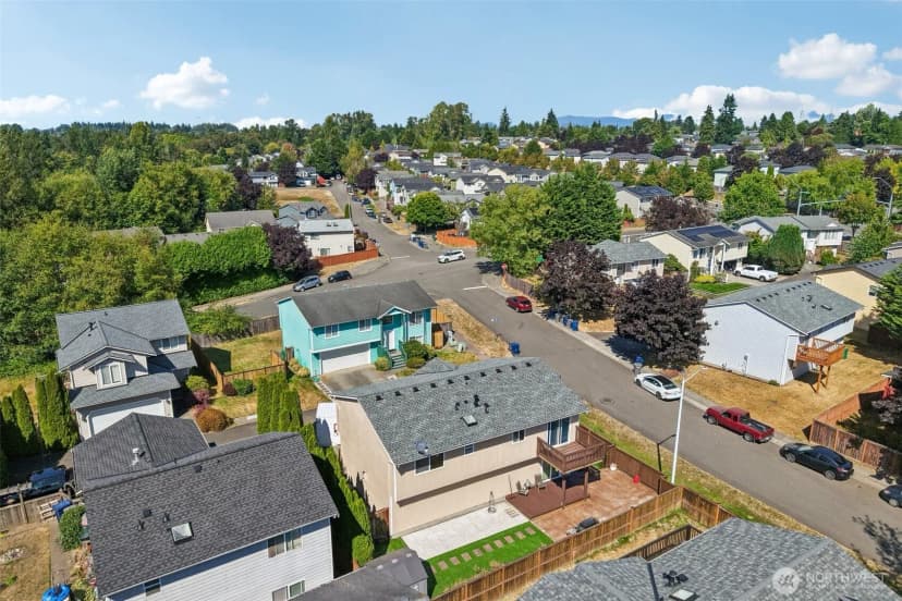 Property photo for 8330 9th Place Ne, Lake Stevens photo 19