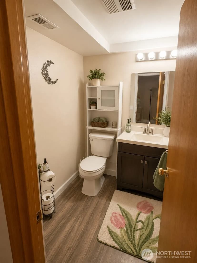 Property photo for 8330 9th Place Ne, Lake Stevens photo 10