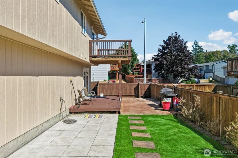 Property photo for 8330 9th Place Ne, Lake Stevens photo 21