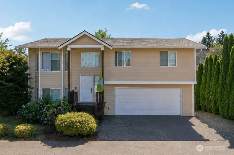 Property photo for 8330 9th Place Ne, Lake Stevens