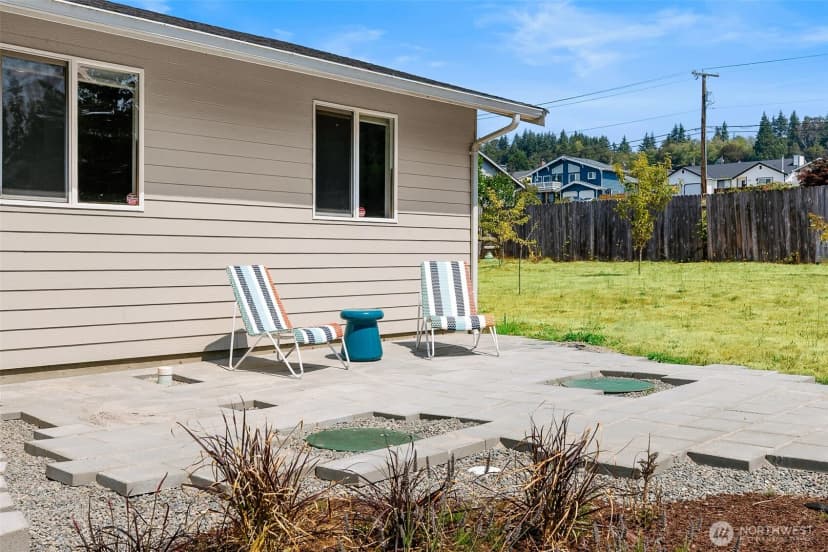 Property photo for 37433 Ne Fern Place, Hansville photo 4