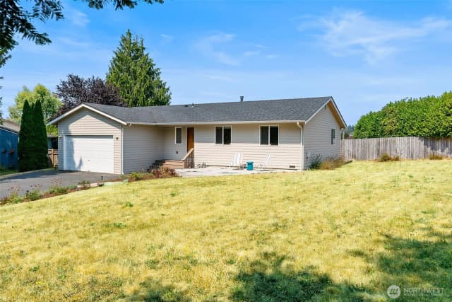 Property photo for 37433 Ne Fern Place, Hansville photo 3