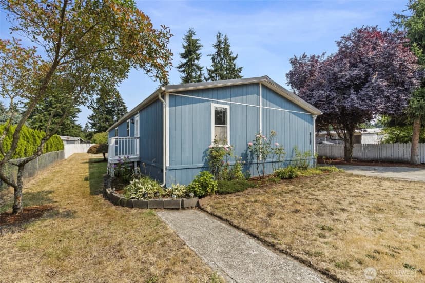 Property photo for 8720 Pepperidge Lane Se, Yelm photo 28