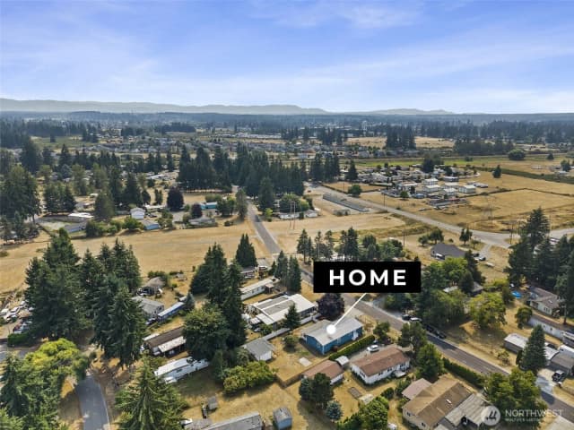 Property photo for 8720 Pepperidge Lane Se, Yelm photo 4