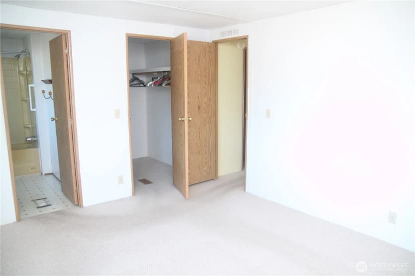Property photo for 102 Sereno Circle Drive, Bremerton photo 17