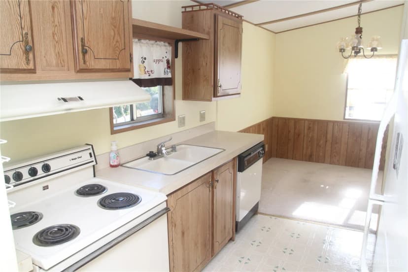 Property photo for 102 Sereno Circle Drive, Bremerton photo 13