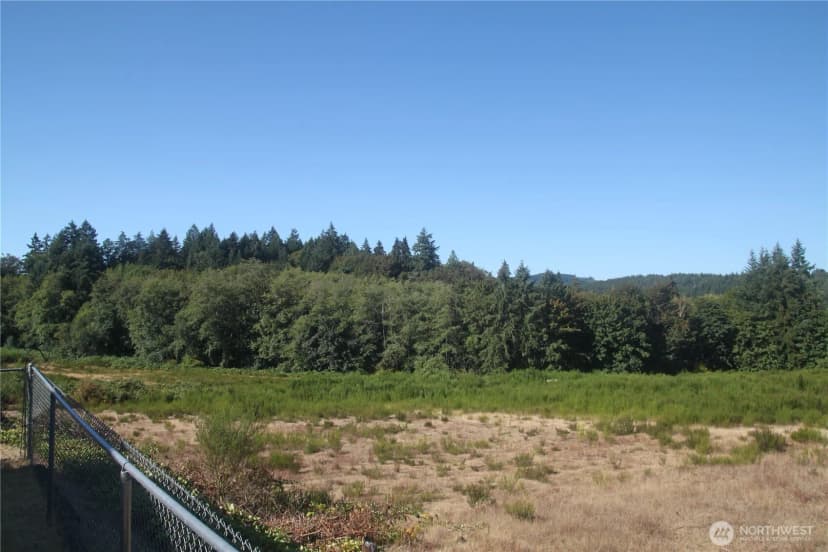Property photo for 102 Sereno Circle Drive, Bremerton photo 6