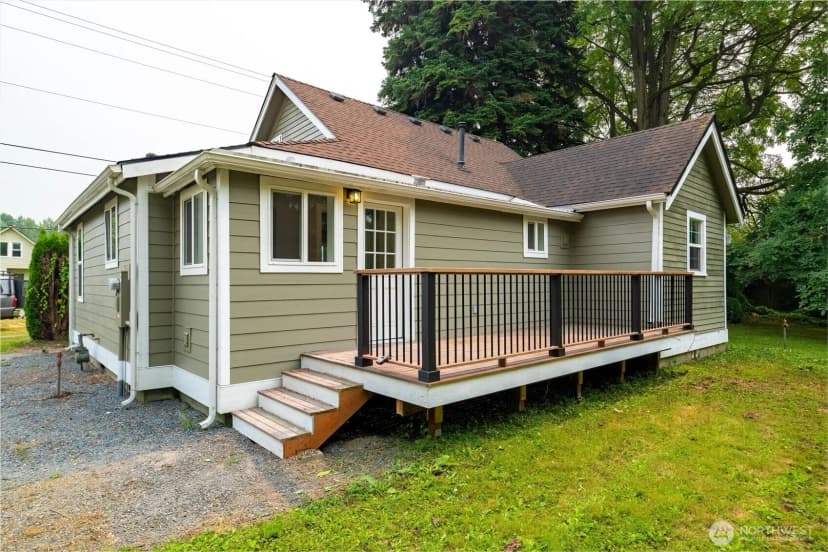 Property photo for 811 Nooksack Avenue, Nooksack photo 37